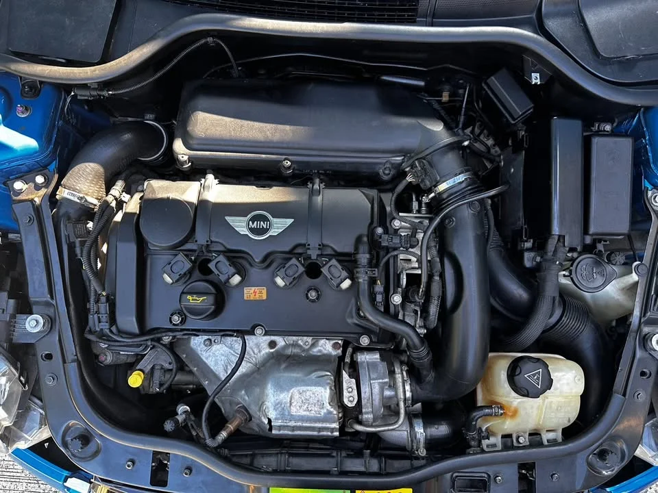 2010 Mini Hatch  III 3