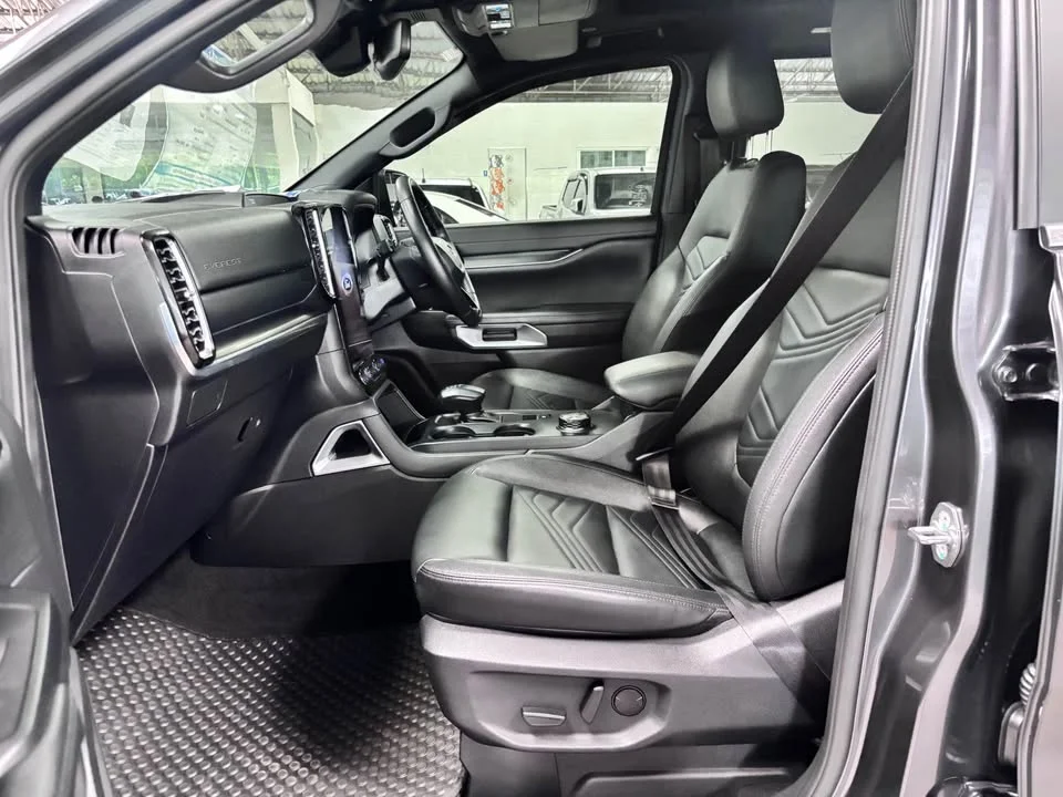 2022 Ford Everest III 3