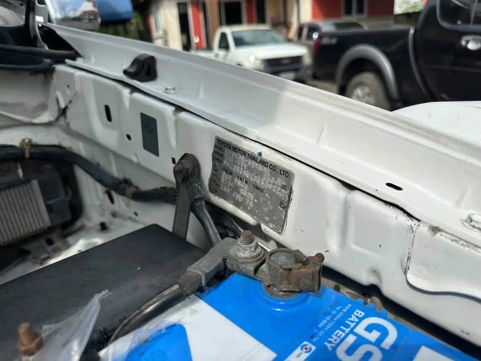 2010 Toyota Hilux VII 2