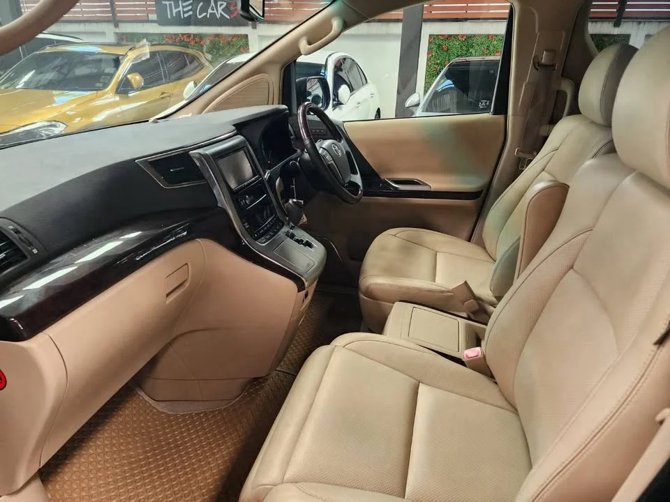2012 Toyota Alphard, Vellfire II (AH20) 2