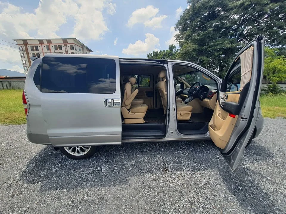 2010 Hyundai H-1 II 3