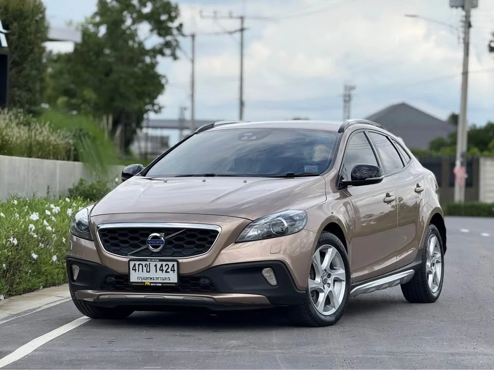2016 Volvo V40 II 2
