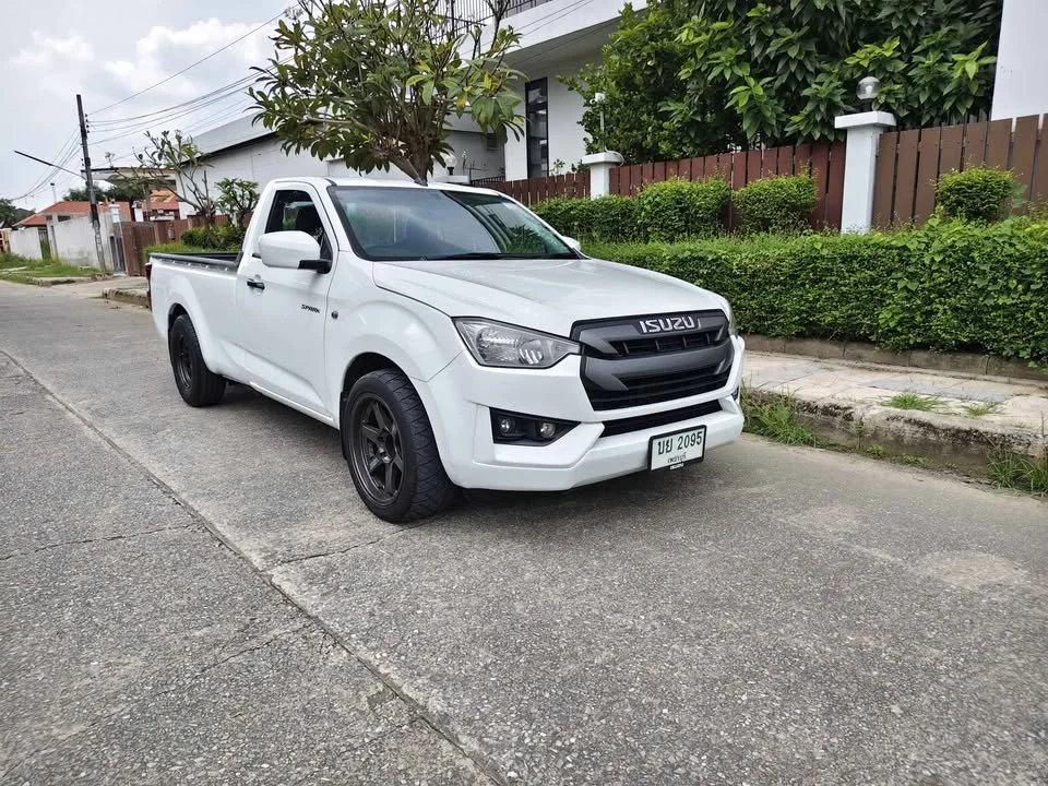 2020 Isuzu D-Max III (RG) 2