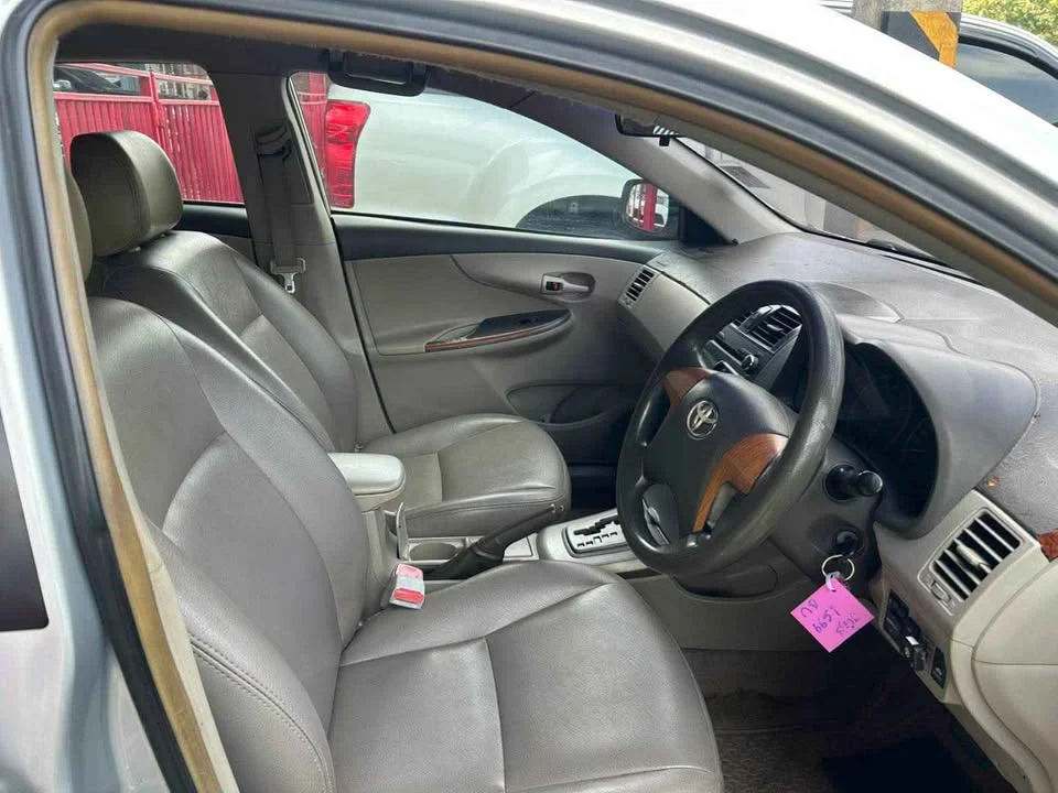 2008 Toyota Corolla Altis X (E140) 3