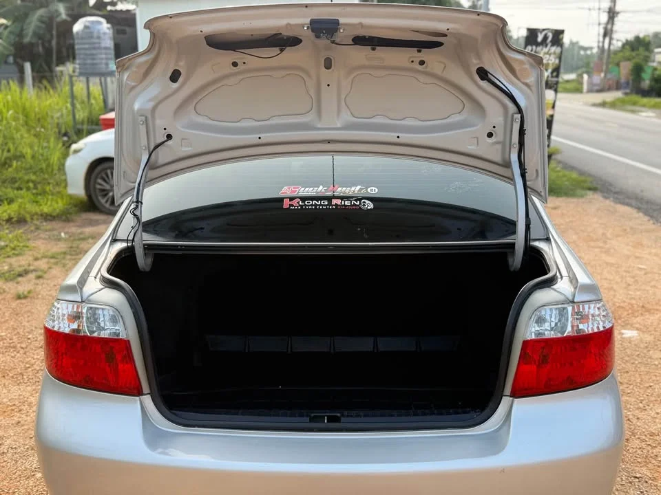 2005 Toyota Vios I 2