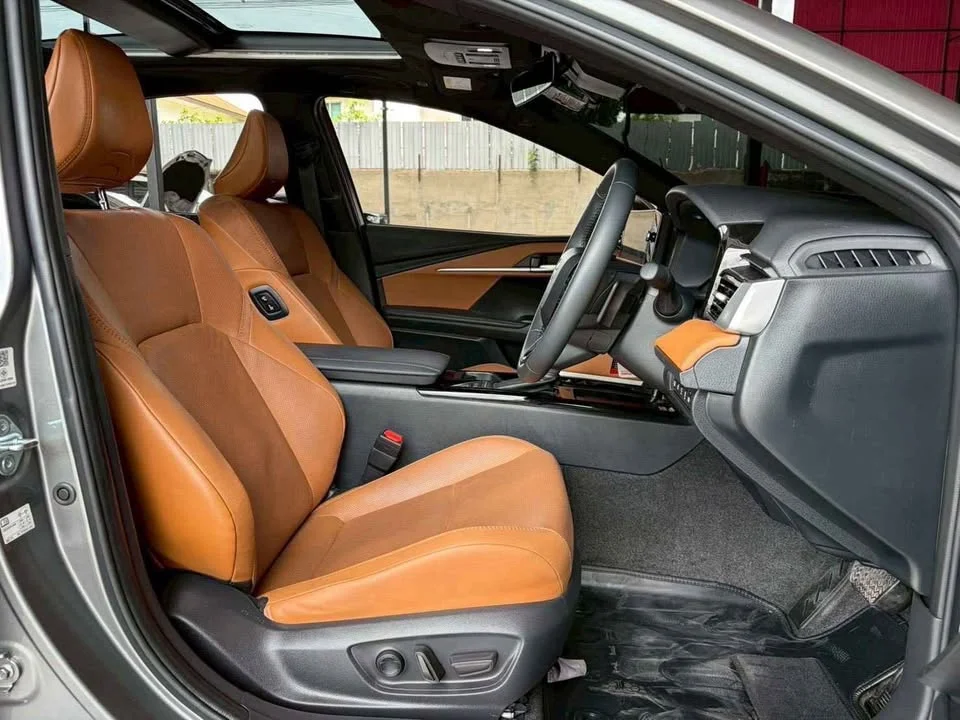 2025 Toyota Camry VIII (XV70) 3