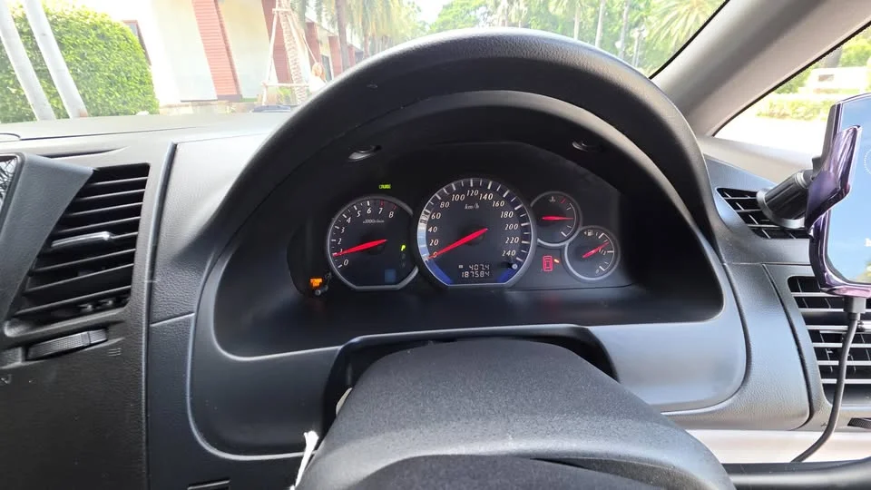 2010 Mitsubishi Space Wagon IV 3