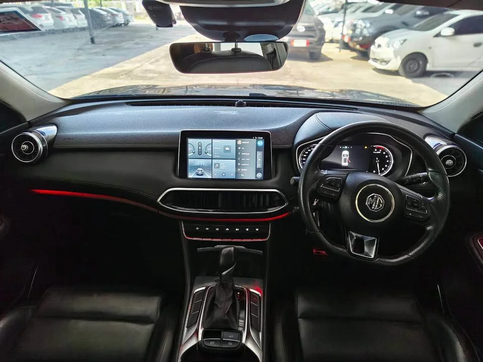 2019 MG HS 2