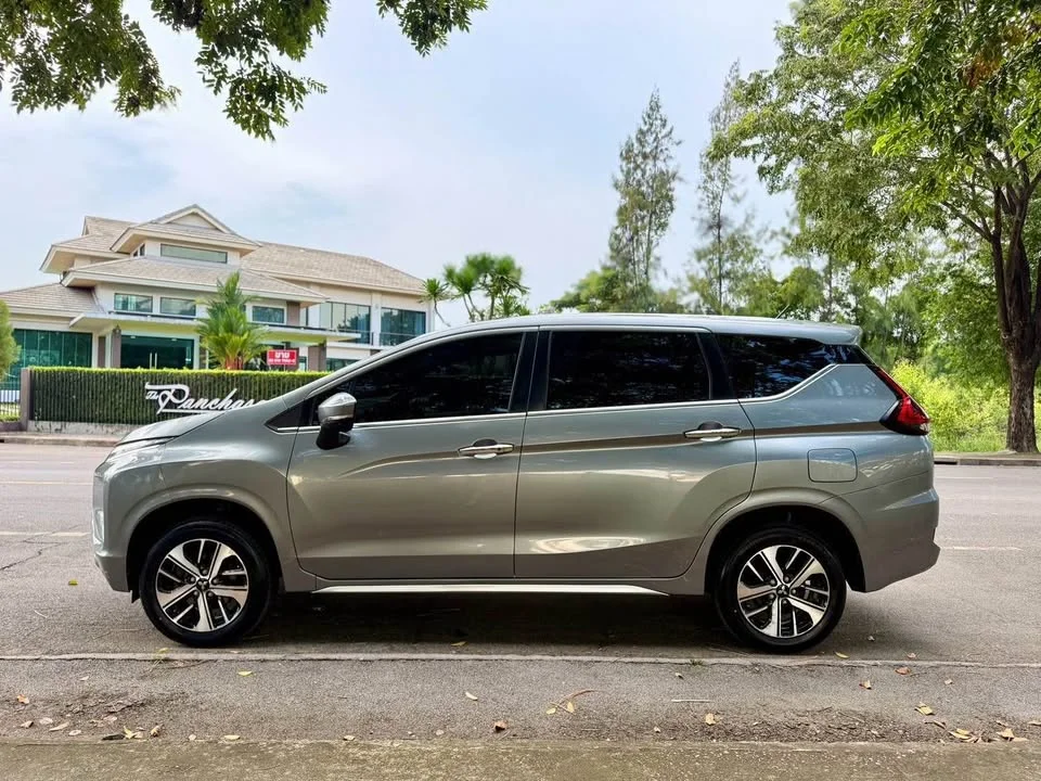 2019 Mitsubishi Xpander I 3