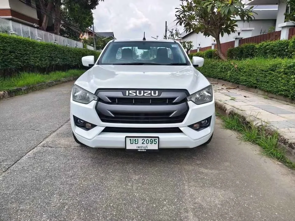 2020 Isuzu D-Max III (RG) 3