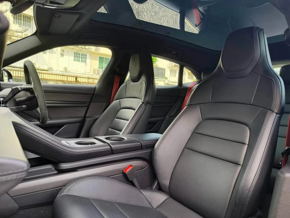 2023 Porsche Taycan 9J1 3