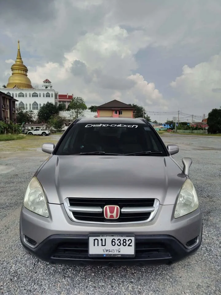 2002 Honda CR-V II 3