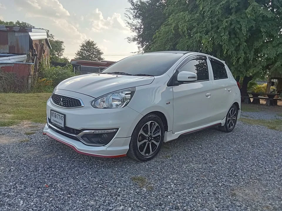 2019 Mitsubishi Mirage VI 3