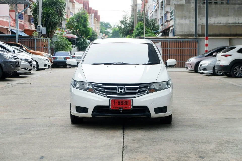 2013 Honda City V 2