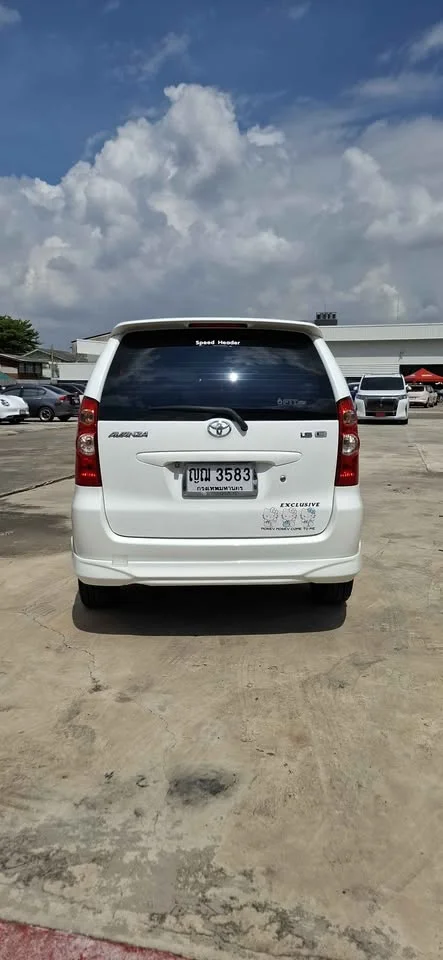 2011 Toyota Avanza I 2
