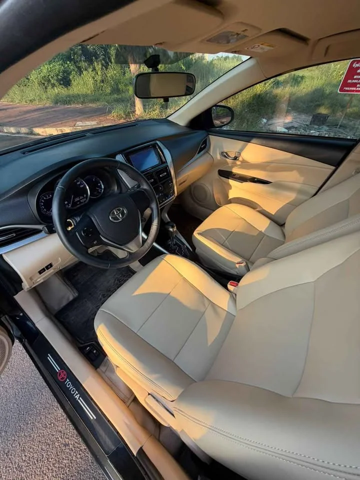2020 Toyota Yaris ATIV III 3