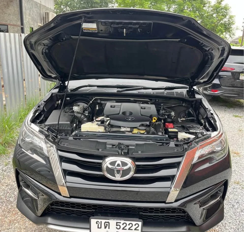 2019 Toyota Fortuner II 2
