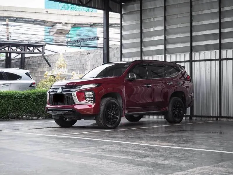 2023 Mitsubishi Pajero Sport III 3