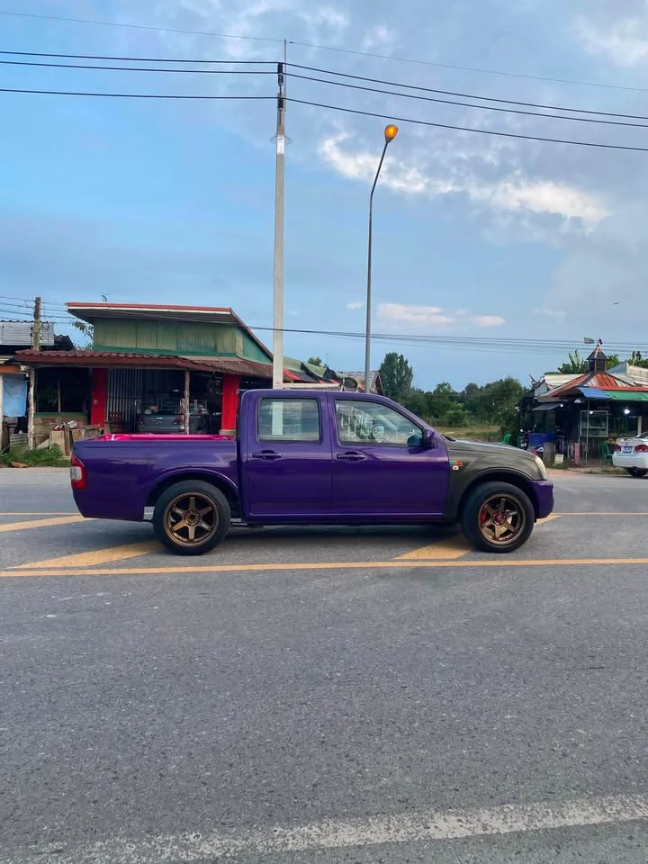 2005 Isuzu D-Max I 3