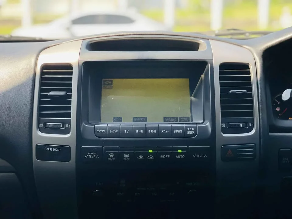 2011 Toyota Land Cruiser Prado J120 3