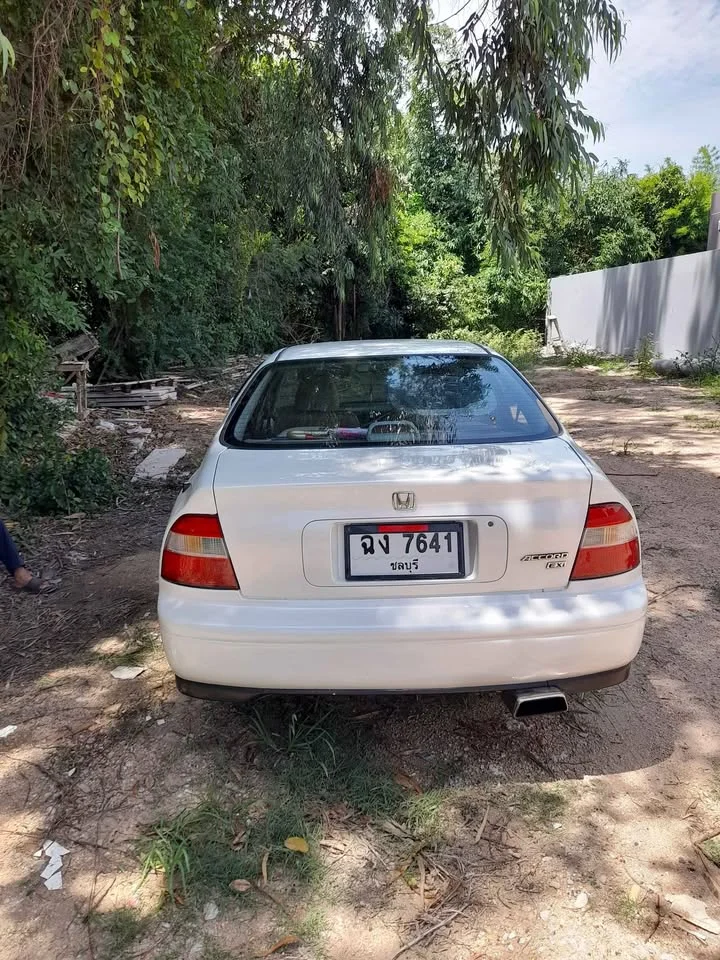 1995 Honda Accord V 3