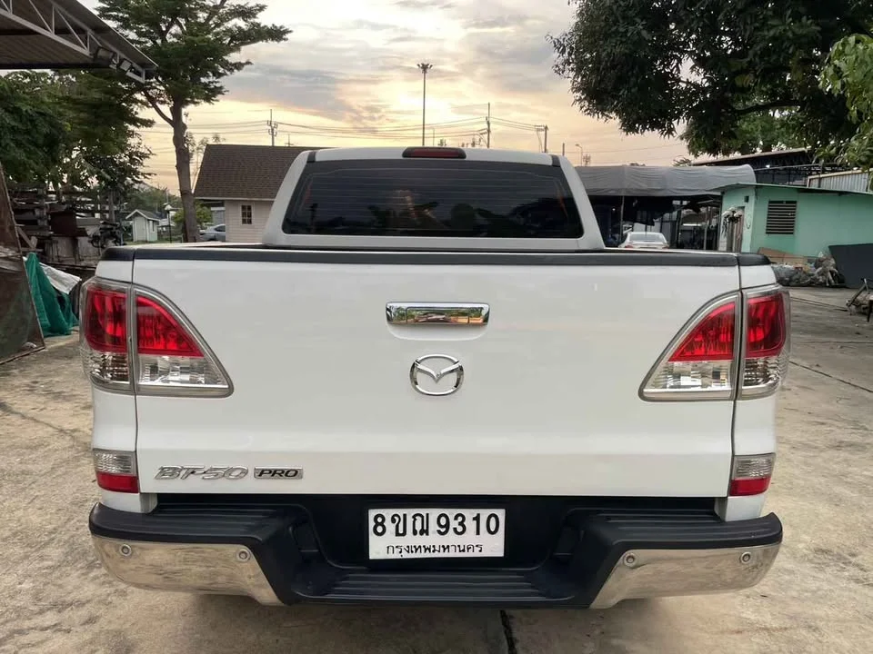 2013 Mazda BT-Series II 3