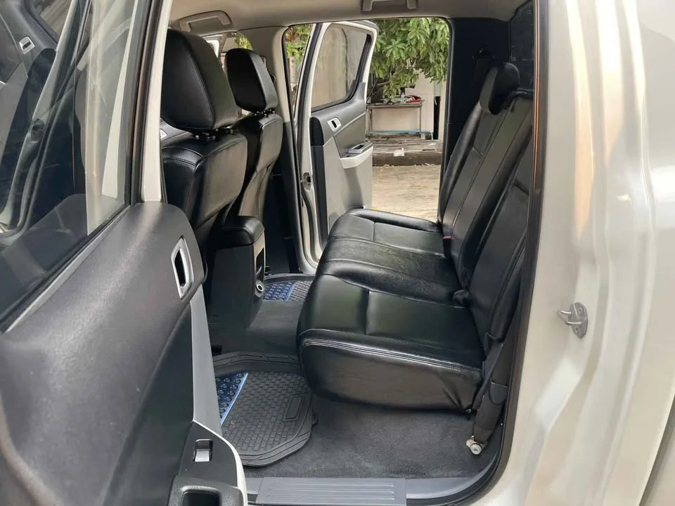 2013 Mazda BT-Series II 2