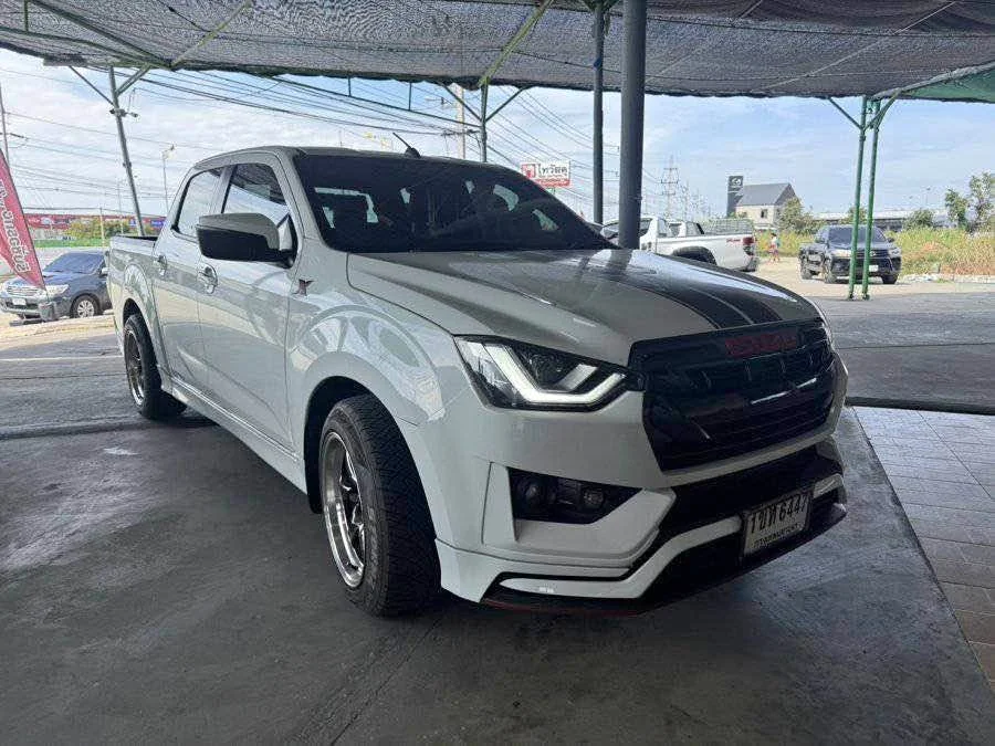 2020 Isuzu D-Max III (RG) 3