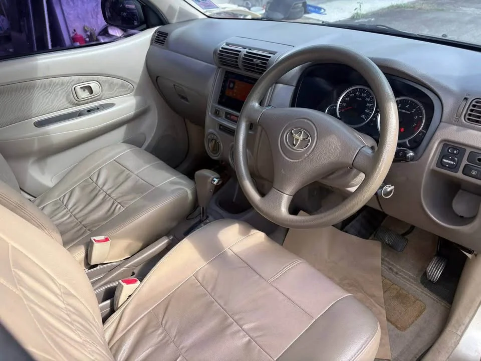2007 Toyota Avanza I 3
