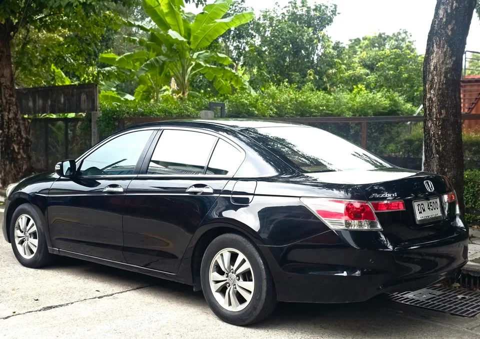 2009 Honda Accord VIII 2