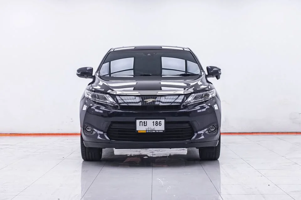 2015 Toyota Harrier III 3
