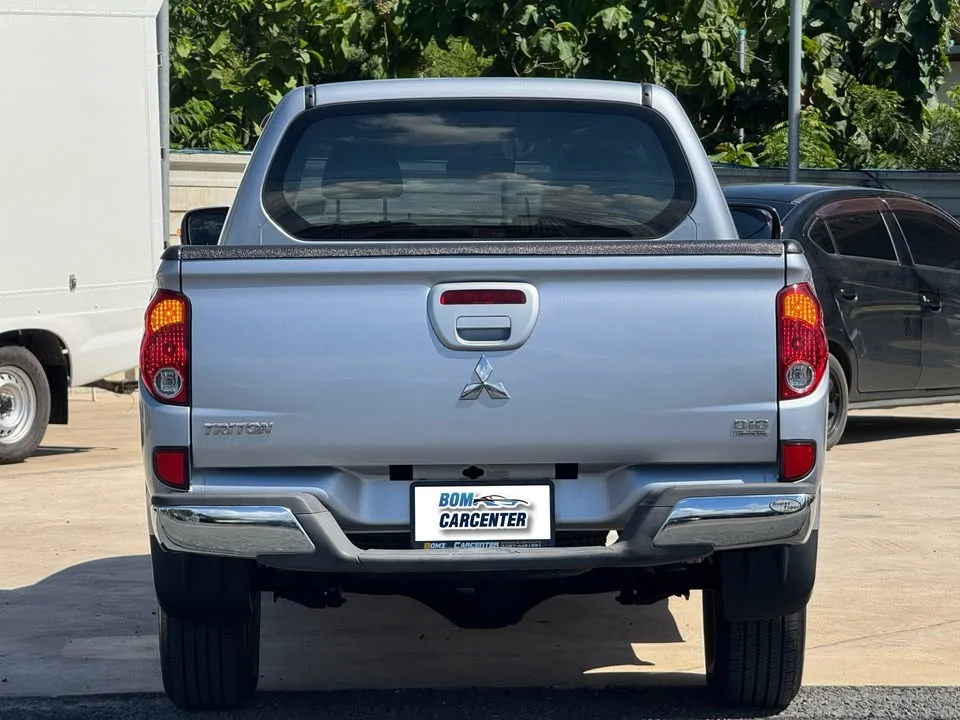 2013 Mitsubishi Triton IV 3