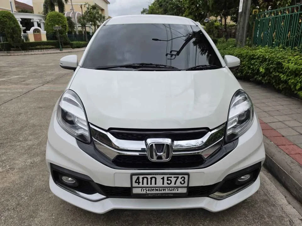 2015 Honda Mobilio II 2