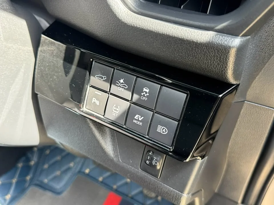2023 Toyota Yaris Cross AC200 2
