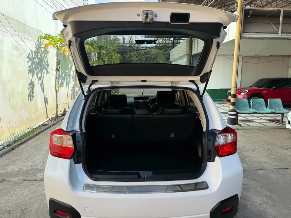 2013 Subaru XV I 2