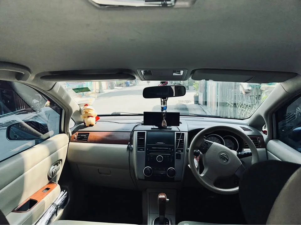 2009 Nissan Tiida I (C11) 3