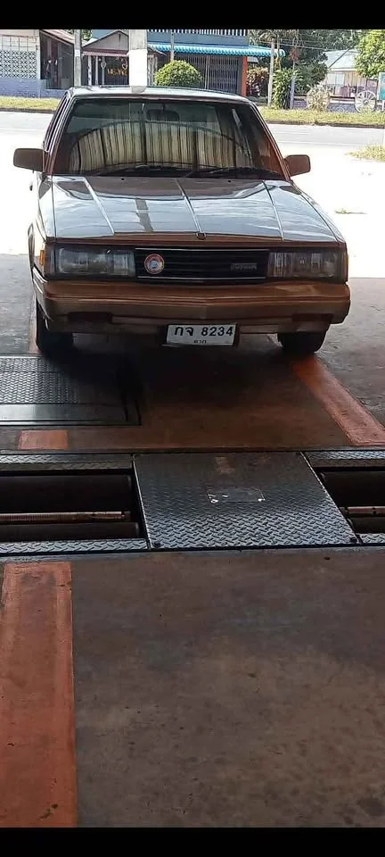 1980 Toyota Corolla Altis VI (E90) 3