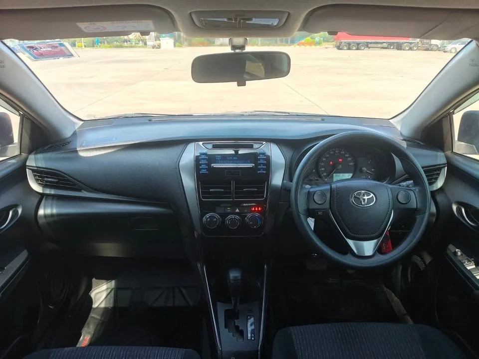 2022 Toyota Yaris ATIV III 3