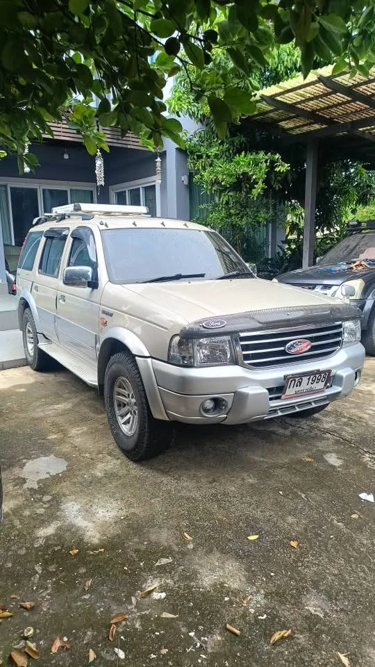 2003 Ford Everest I 3