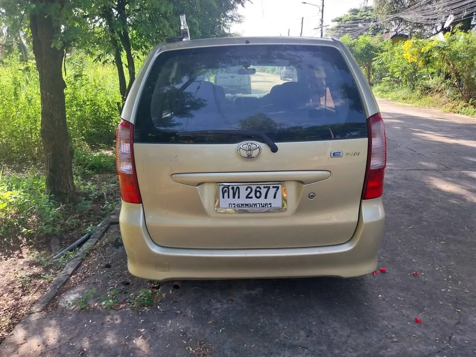 2005 Toyota Avanza I 3
