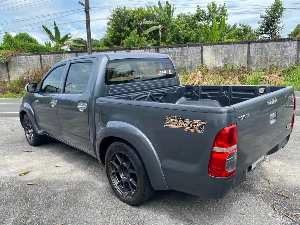 2012 Toyota Hilux VII 3