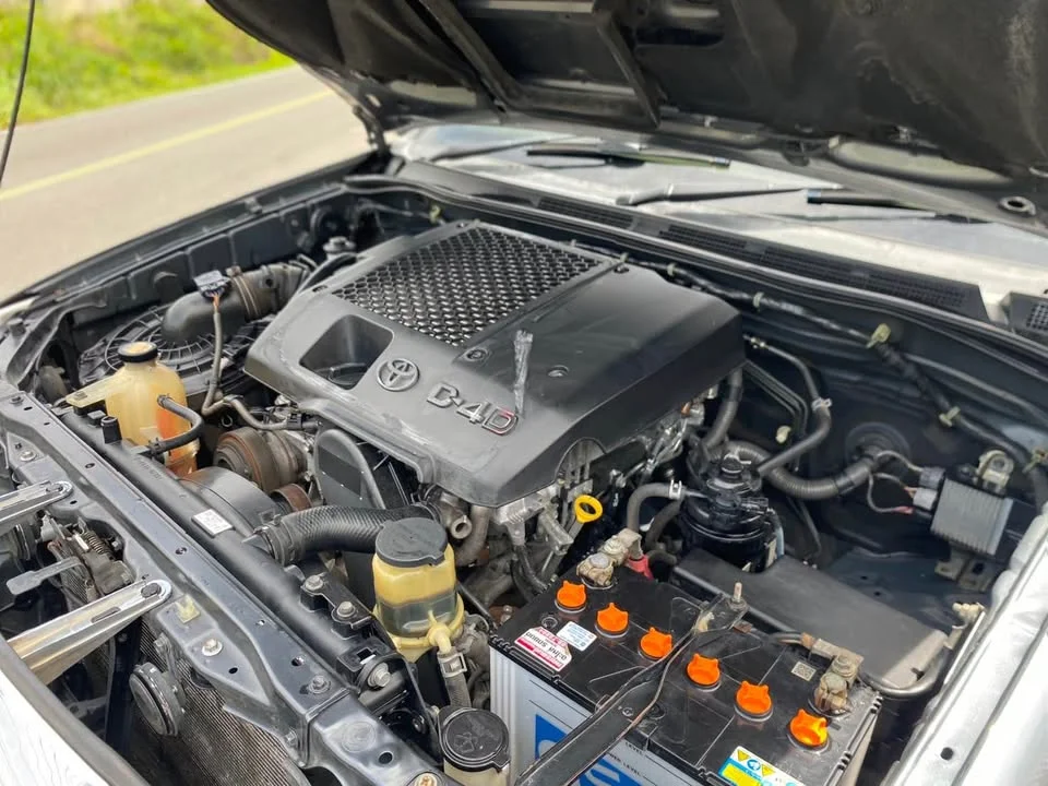 2012 Toyota Hilux VII 2