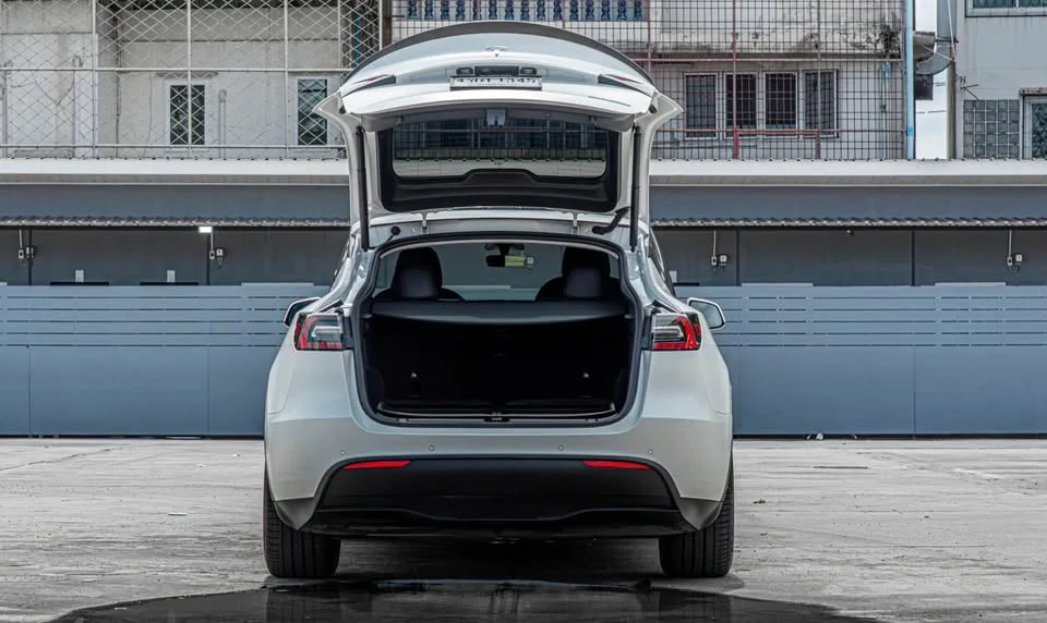 2022 Tesla Model Y 2