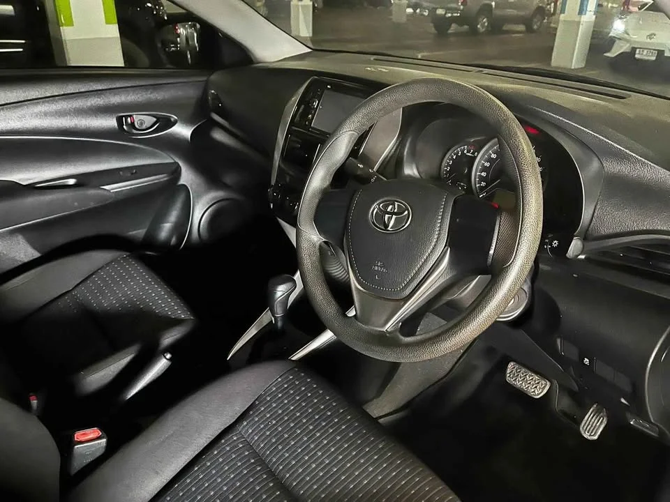 2018 Toyota Yaris ATIV III 3