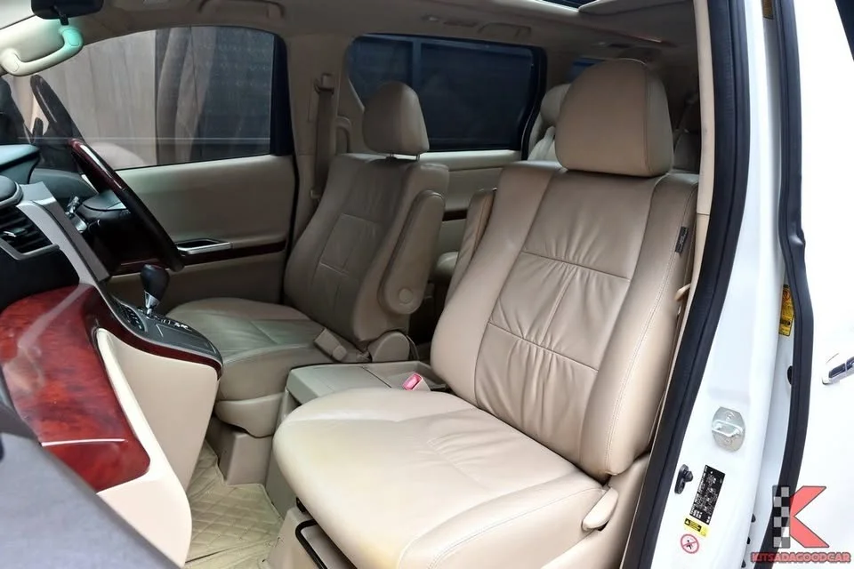 2011 Toyota Alphard, Vellfire II (AH20) 3