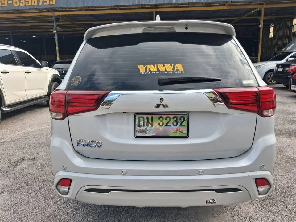 2020 Mitsubishi Outlander III 2