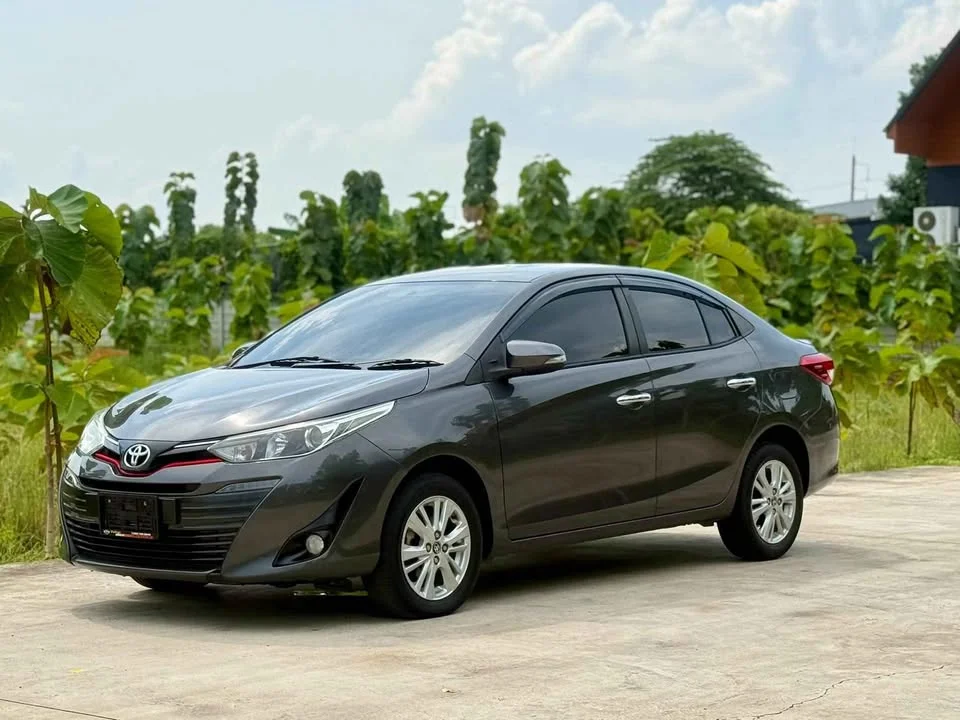 2018 Toyota Yaris ATIV III 2