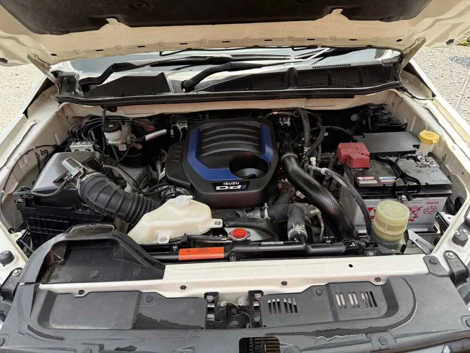 2009 Toyota Yaris II 2