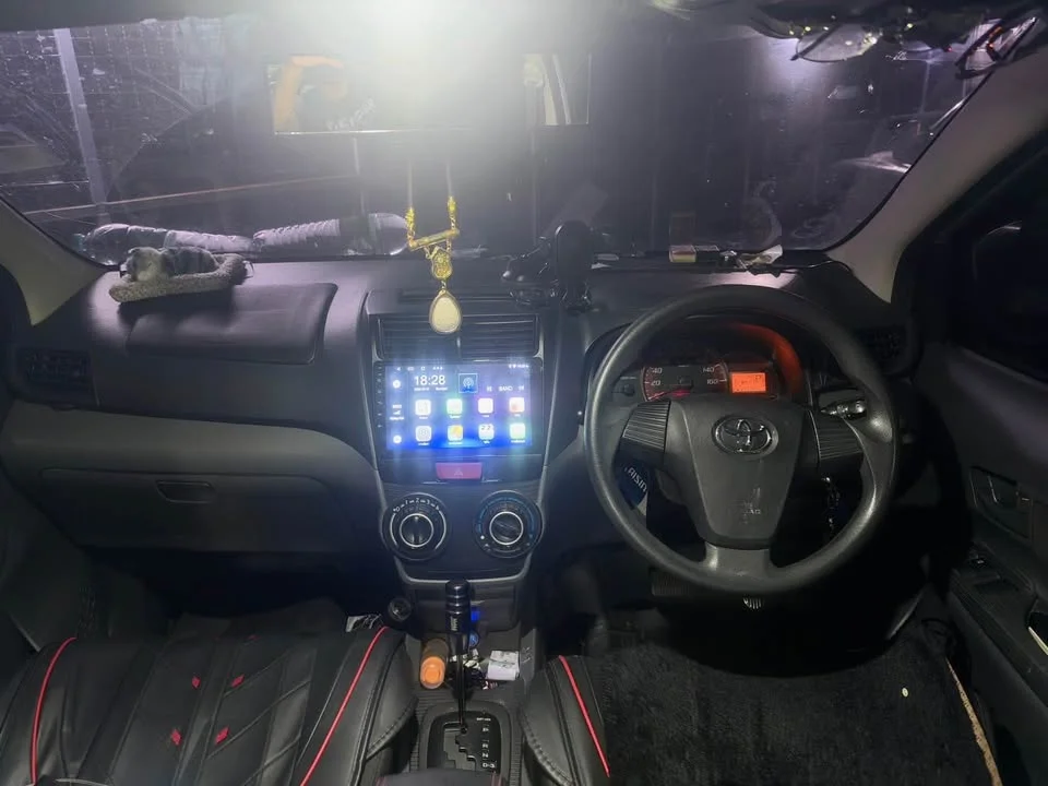 2013 Toyota Avanza II 3