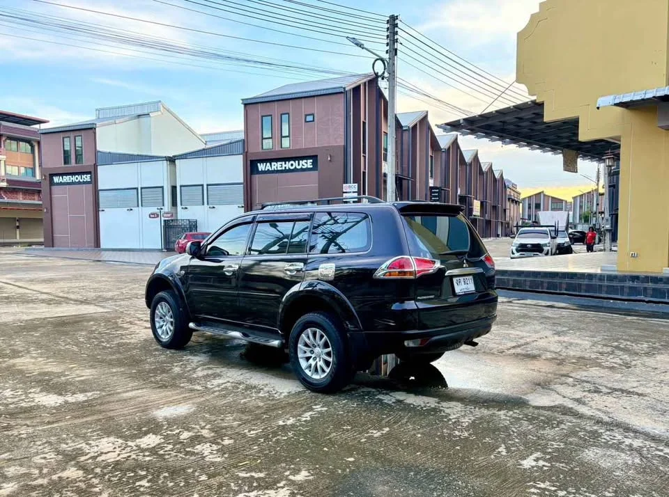 2012 Mitsubishi Pajero Sport II 3